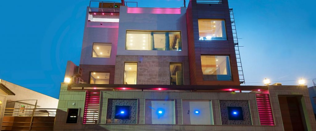 asian suites the pearl hotel gurgaon